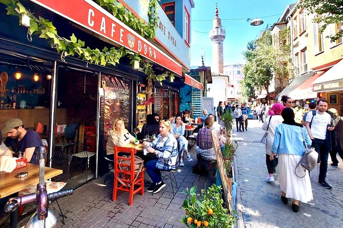 Multi Cultural Istanbul: Galata Tower - Fener and Balat - Golden Horn by Ferry - Beyoğlu Pera route: art nouveau stairs and the Museum of Turkish Jews