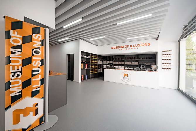 Museum of Illusions Istanbul Ticket - Who will enjoy it most, and who should think twice