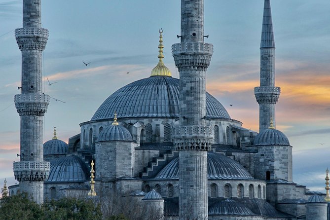 Must See in Istanbul: Private Full-Day Experience & Local Lunch - What makes the best moments happen: the guide quality