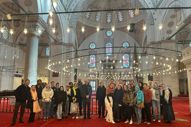 Old Town Of Istanbul Orientation - Tip Based Walking Tour - Where the tour starts, where it ends, and why that’s handy