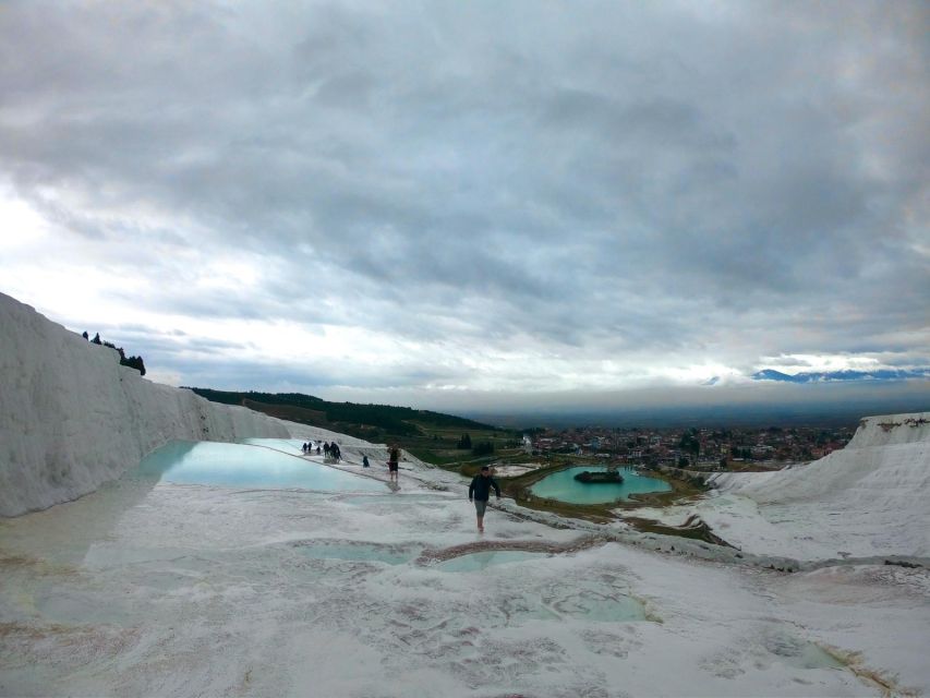 Pamukkale Day Tour With Flights and Transfers from Istanbul - Hierapolis UNESCO ruins: Necropolis, fountains, gates, and Roman street life