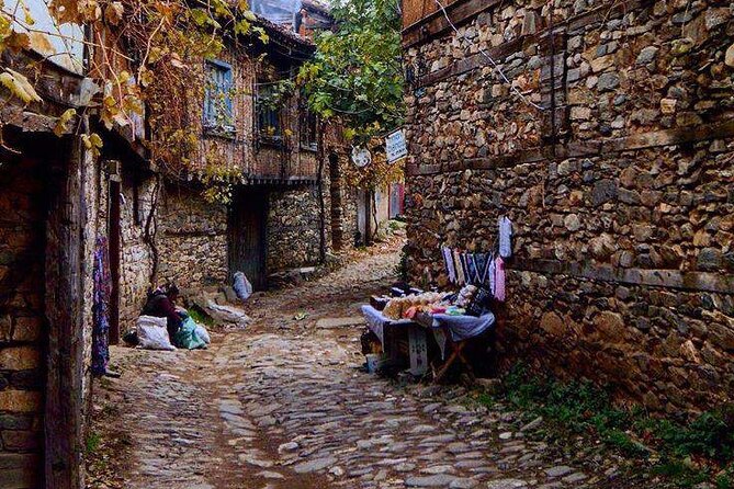 Premium Bursa and Uludag Tour - (Breakfast-Lunch Included) - Osman and Orhan tombs: a compact history stop that lands