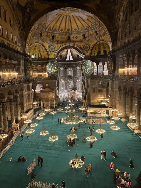 Premium Line : Private Istanbul Tour : All Inclusive Package - Blue Mosque (Sultanahmet Mosque) without the rush feeling