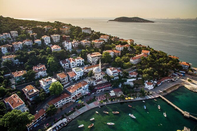Princes' Islands Tour from Istanbul Lunch Included - Topkapı Palace and Maiden’s Tower, iconic stops with real limits