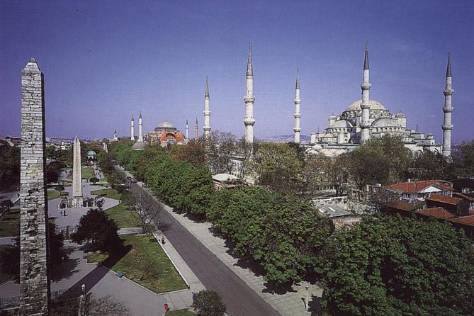 Private 5-6h: Topkapi + Hagia Sophia + Blue Mosque + Grand Bazaar - Your Sultanahmet half-day, in a sensible order