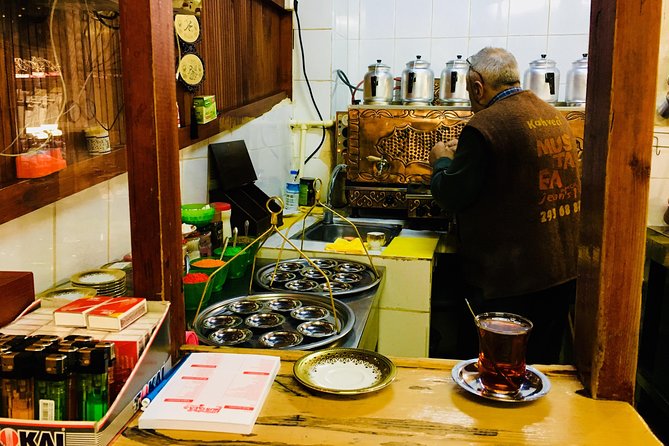Private and guided Istanbul food tour - Taste of Istanbul - Tophane and Karakoy Coffee Culture (Baklava Plus Turkish Ice Cream)