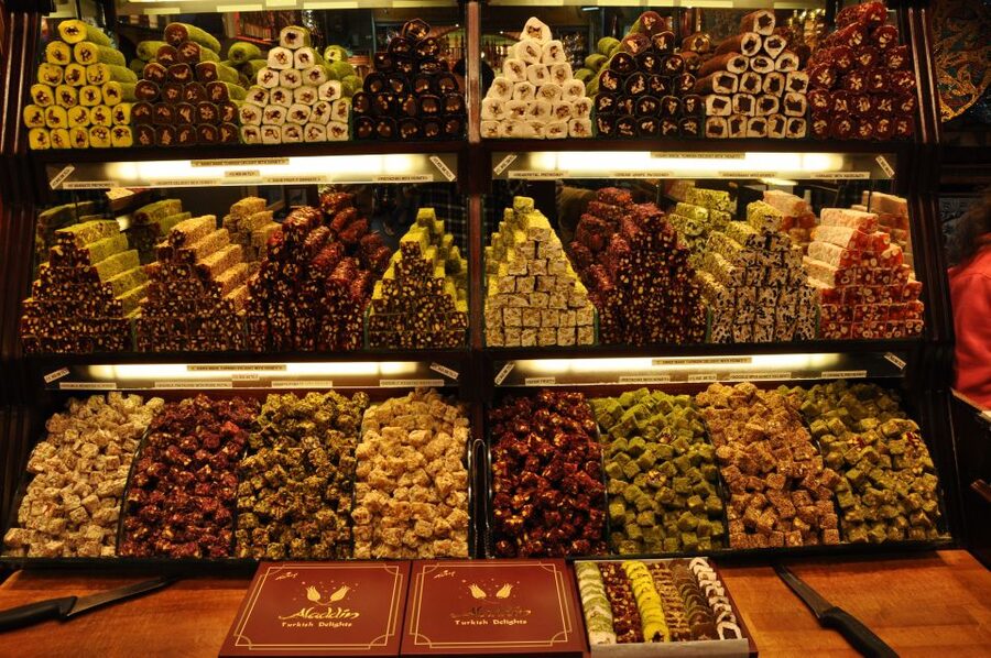 Private and Guided Istanbul Food Tour - Tastes of Istanbul - Kadikoy market time, kebabs, and home-style dishes you can actually recognize