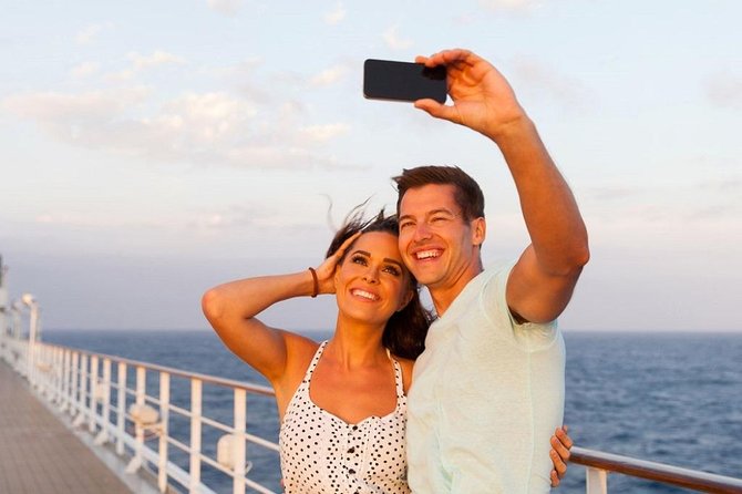 Private Bosphorus Cruise and Egyptian Bazaar with Motor Yacht - The Bosphorus cruise: bridges, mosques, and the Europe-Asia line