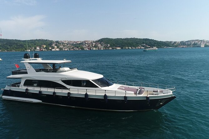 Private Bosphorus Sightseeing Cruise on Luxury Yacht - A luxury yacht on the Bosphorus, and why it works