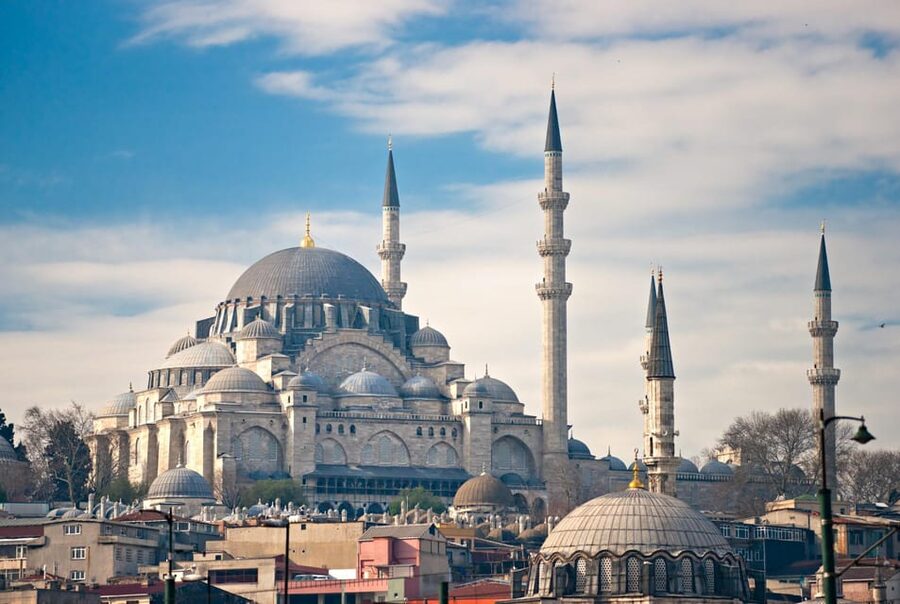 Private Car Tour of Istanbul Old City and Top 7 Attractions - 7-hour route: add Galata Tower and Istanbul views from the Golden Horn