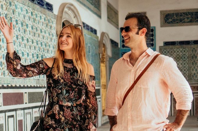 Private City Kickstart Tour: Istanbul - Blue Mosque in 20 Minutes: Blue Tiles and Quick Context