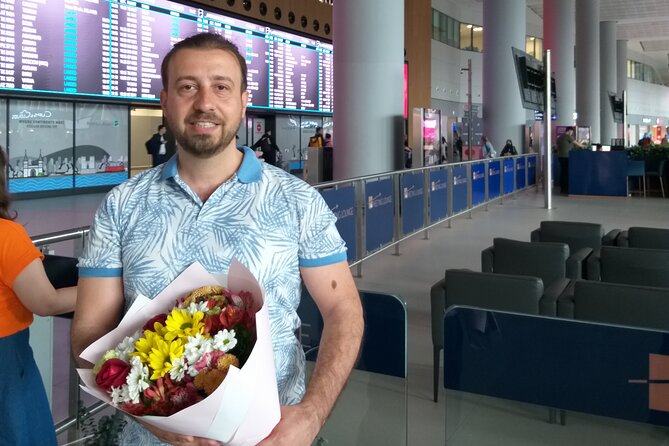 Private City Tour & Airport Transfer anywhere in Istanbul - Comfort, pickups, and what the meeting point means