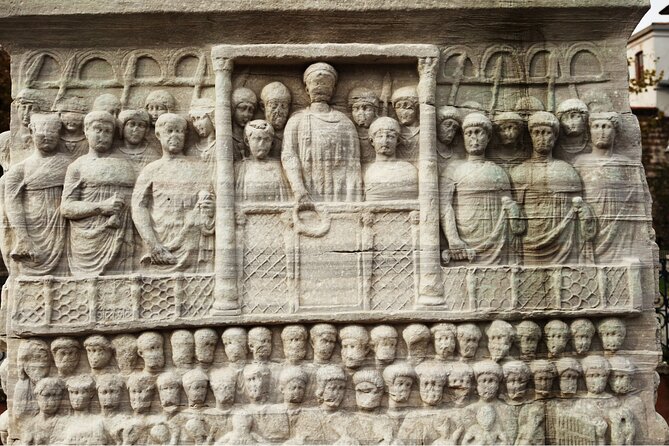 Private Full Day Guided Highlights of Istanbul Tour - Grand Bazaar and Sultanahmet District: shopping with a brain