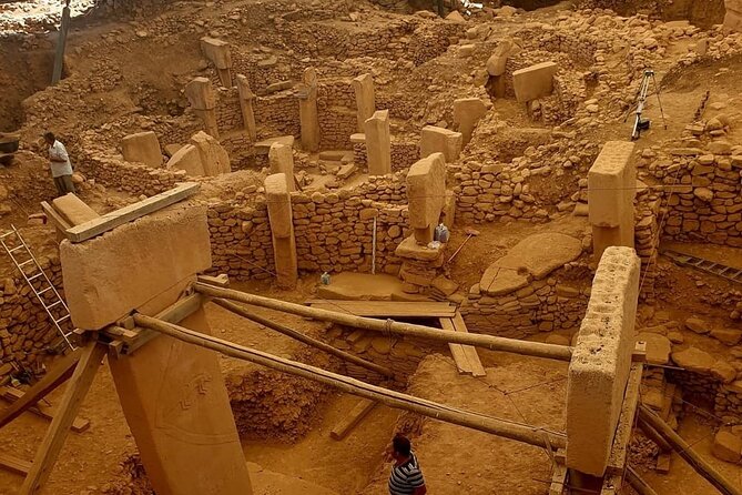 Private Göbeklitepe Tour from Istanbul - Stop 5: Mevlid-i Halilulrahman cave as a meaningful closer