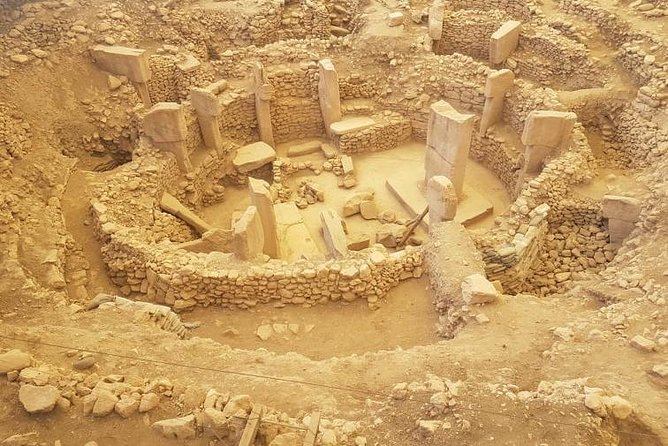 Private Göbeklitepe Tour from Istanbul - Stop 1: Göbekli Tepe, UNESCO-scale awe with real context