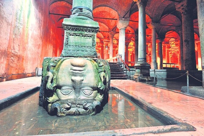 Private Guided Basilica Cistern and Topkapi Palace with Skip Line - Private guided duo: how you save time without feeling rushed