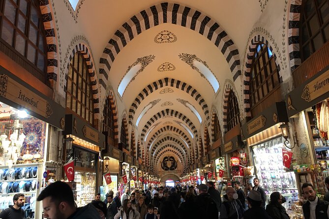 Private Guided Bazaar Tour in Istanbul - Grand Bazaar First Move: Back Streets, Local Browsing Style, Less Noise