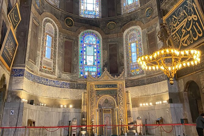Private Guided Hagia Sophia Tour with Skip the Line Access - Skip-the-line at a place people actually queue for