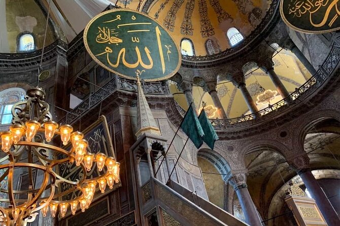 Private Hagia Sophia Sultanahmet Blue Mosque Cistern Grand Bazaar - Deraliye lunch break: Ottoman-style comfort in the middle of it all