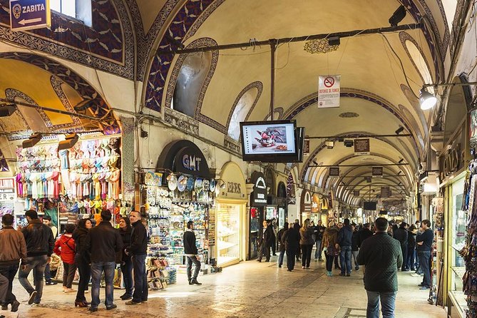 Private Half Day Shore Excursion: Hagia Sophia, Hippodrome, Blue Mosque and Grand Bazaar From Istanbul - Grand Bazaar: shopping maze control and realistic souvenir help