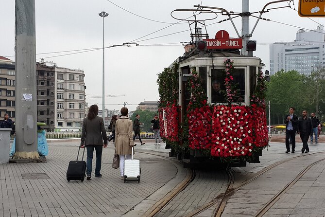 Private Istanbul Airport (IST) Arrival or Departure Transfer - Who this transfer fits best (and who may not need it)
