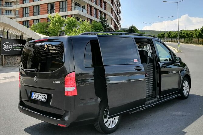 Private Istanbul Airport (IST) Transfer To/From City Center - What This IST Transfer Gets You: Private, Air-Conditioned, and Straight to Your Hotel