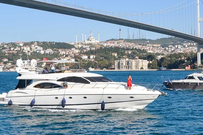 Private Istanbul Bosphorus Yacht Cruise - Food, soft drinks, and WiFi, the onboard comforts