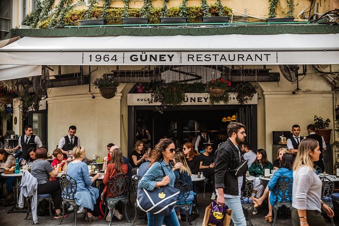 Private Istanbul Day Tour with a Local: Custom Highlights & Gems - Kumkapı neighborhoods: quirky streets and different stories