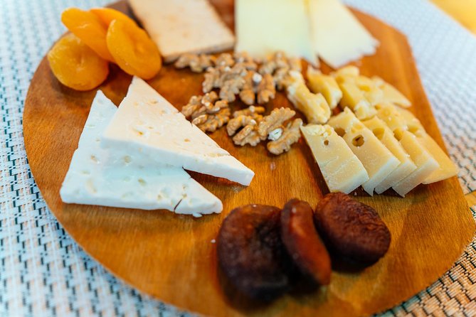 PRIVATE Istanbul Food Tour - 10 Tastings including Raki & Padi - How to Get the Most Out of Your Kadıköy Evening