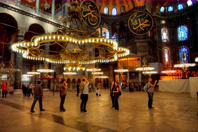 Private Istanbul Full Day 7 to 8 hours Guided Tours / Group opt. - Blue Mosque: One Mosque, Two Viewpoints (Architecture and Tilework)