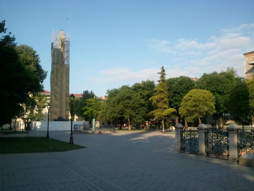 Private Istanbul Highlights Tour with a VIP Van - What You Pay For at $236 per Group (and What You Still Need)