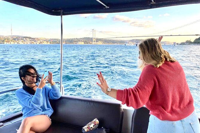 Private Luxury Yacht Cruise in Istanbul Bosphorus - Rumeli Hisarı (Rumeli Castle): A Fortress Built for the Strait