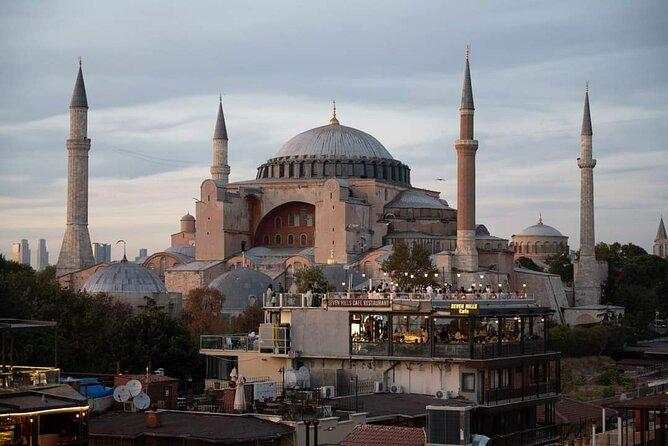 Private Old City Guided Tour - Hagia Sophia Grand Mosque: one building, two eras of power