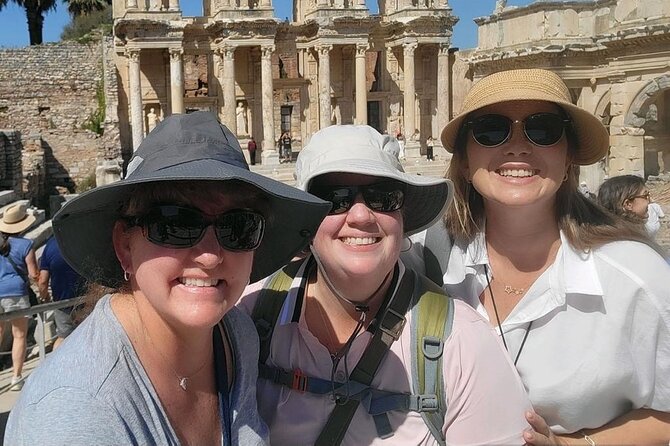 Private One Day Ephesus Tour From Istanbul with Domestic Flights - Stop 1: Meryemana (The Virgin Mary’s House) in 40 Minutes