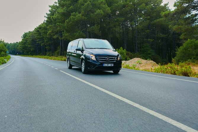 Private One-Way Transfer: Istanbul Airport ↔ City Hotels - Timing reality: 45 to 75 minutes, plus the Istanbul wildcard