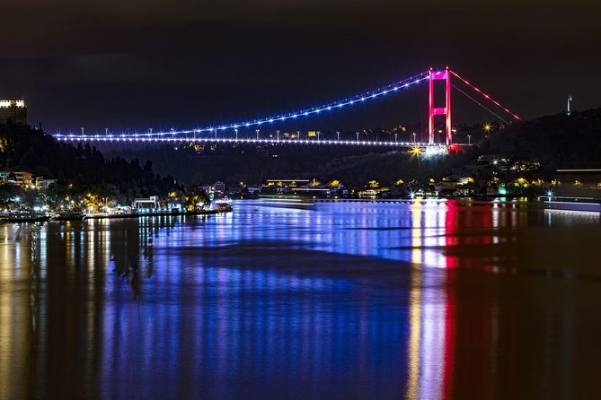 Private Sightseeing in Istanbul By Night - Topkapi, Galata Tower, and Dolmabahce: lots of icons, short looks