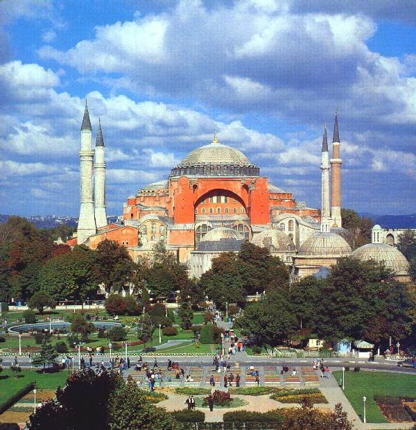 Private Tour of Istanbul: Hagia Sophia & Grand Bazaar & More - Grand Bazaar: nearly 4,000 shops, and the art of bartering
