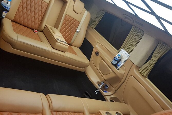 Private Transfer from Istanbul Hotels to Istanbul Airport (IST) - Where you end up at the airport, and how pickup works