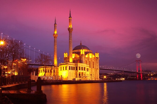 Romantic Night Cruise Live Violinist - Bebek and the Fatih Sultan Mehmet Bridge: Long Views With a Big-Structure Feel