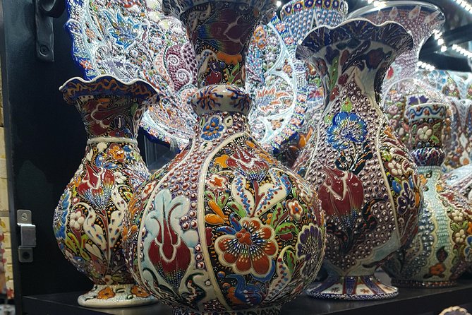 Shopping Therapy in old Bazaars - FAQ