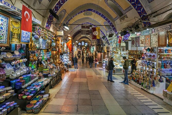 Shopping tours in Istanbul Bazaars - Arasta Bazaar: A Smaller Start Before the Grand Bazaar