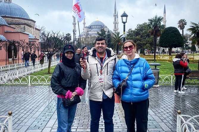 Skip line Old Town tour with Bosphorus Yacht Ride - Milion Stone: the Constantinople road marker