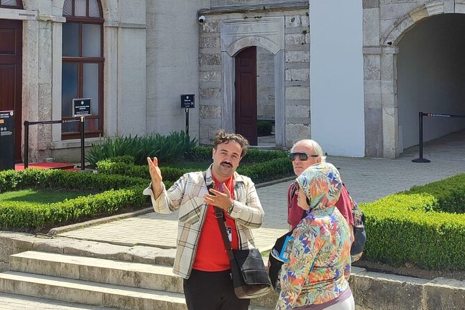 Skip Lines with Local Tour Guide Taha - Hagia Sophia Grand Mosque: the dome trick you will not forget