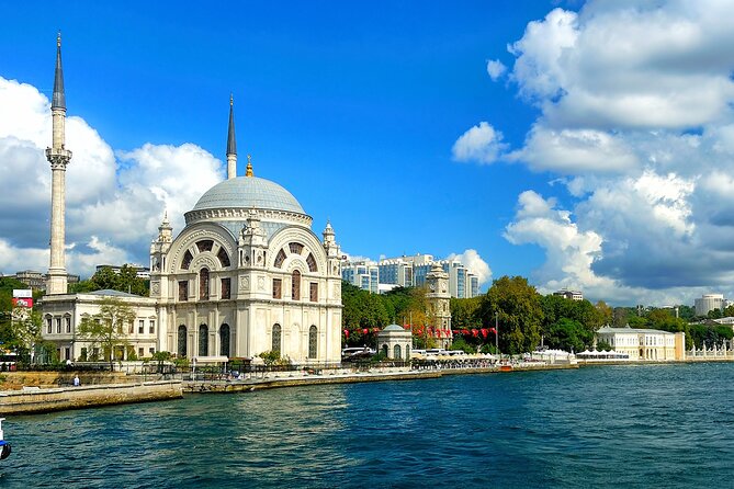 Skip The Line Private Istanbul Tour (Single Price up to 8 PAX) - Luxury Fur and Leather: a shopping stop you can steer