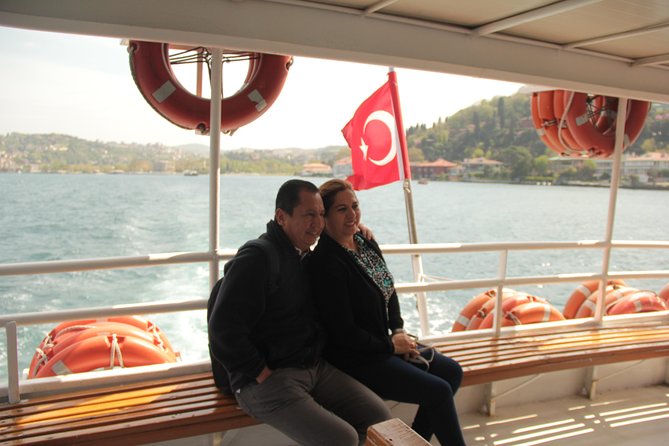 Small Group Full-Day Istanbul: Old City, Bosphorus Cruise & Lunch - Grand Bazaar Time: Browse Freely, or Skip the Optional Talk