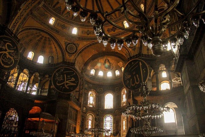 Small Group Full-Day Istanbul Old City Tour with Lunch & Tickets - Grand Bazaar Hour: Optional Craft Talk, Then Real Browsing