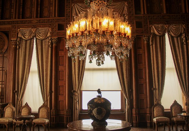 Small Group Full-Day Istanbul Tour: Old City, Asian Side & Lunch - Hippodrome Square: small time, big artifacts