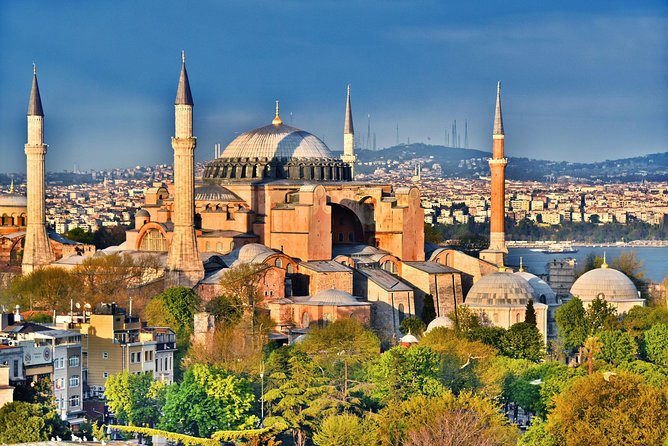 Small Group Istanbul Tour: Hagia Sophia, Blue Mosque & Bazaar - Blue Mosque tiles, six minarets, and Friday prayer realities