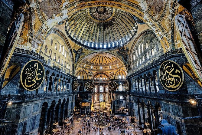 Small Group Tour of Istanbul Highlights Morning - Hippodrome Square: Turning Ancient Istanbul Into Something You Can Locate