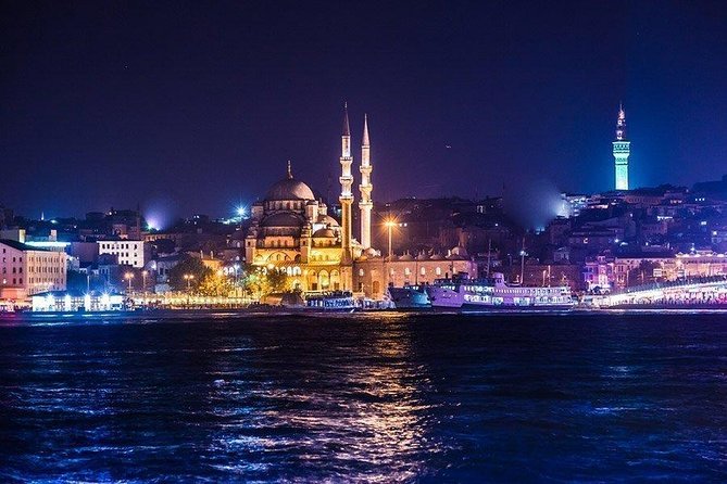 Stage Front Bosphorus Dinner Cruise with Pickup & Drinks included - Who This Cruise Is Best For (and Who Should Skip It)
